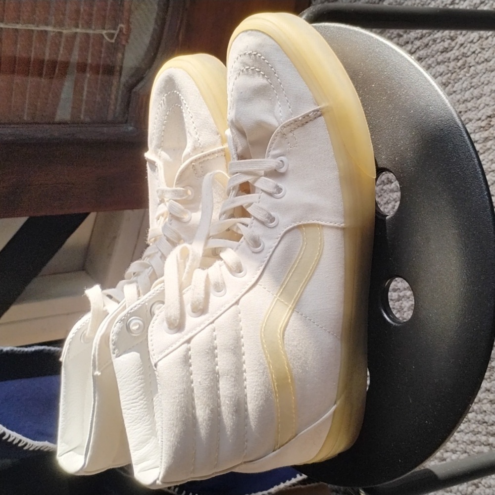 White High-Top Sneakers with Yellow Accents VANS